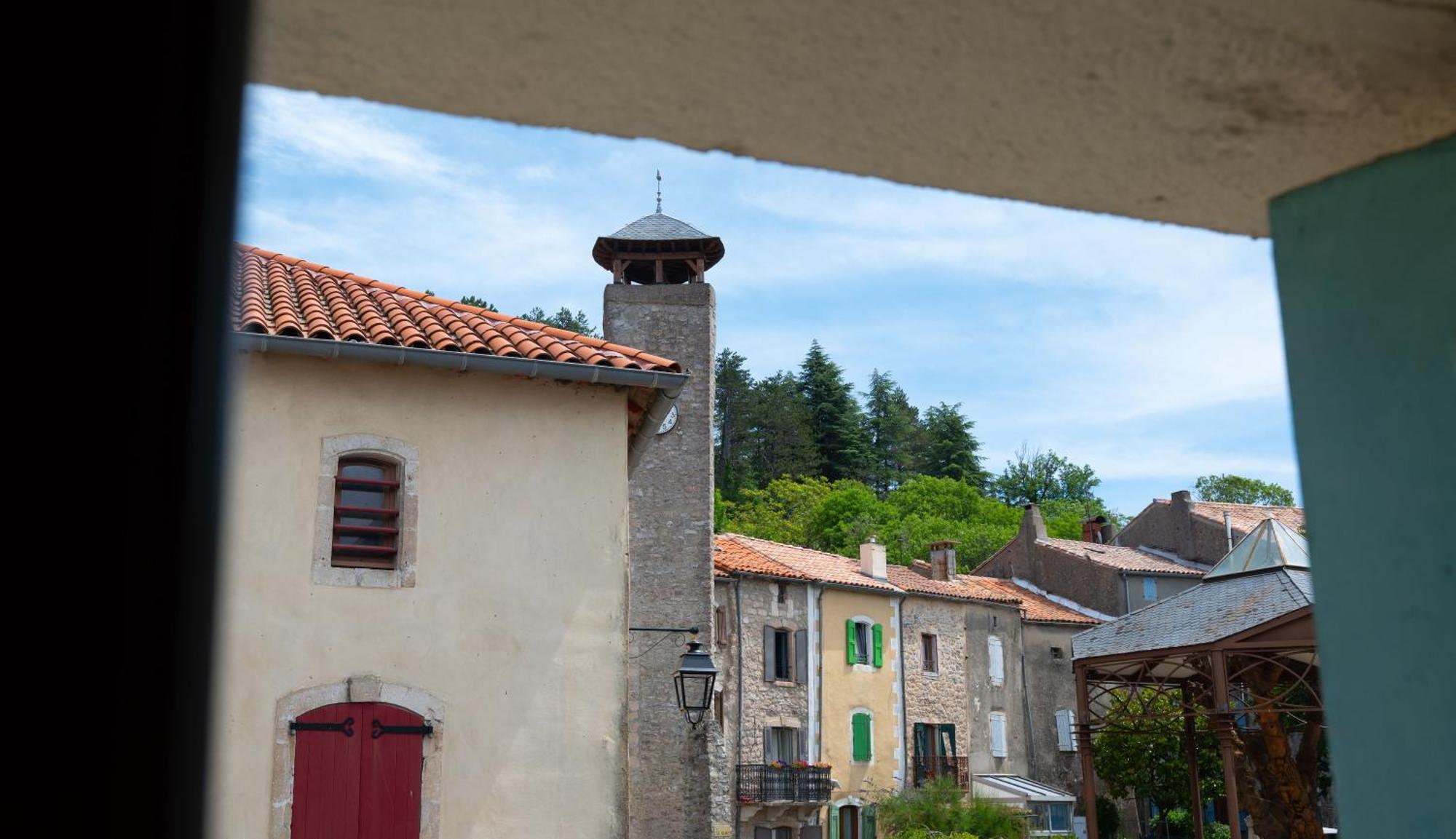 Bed and Breakfast Le Rockastel Le Caylar Exterior foto